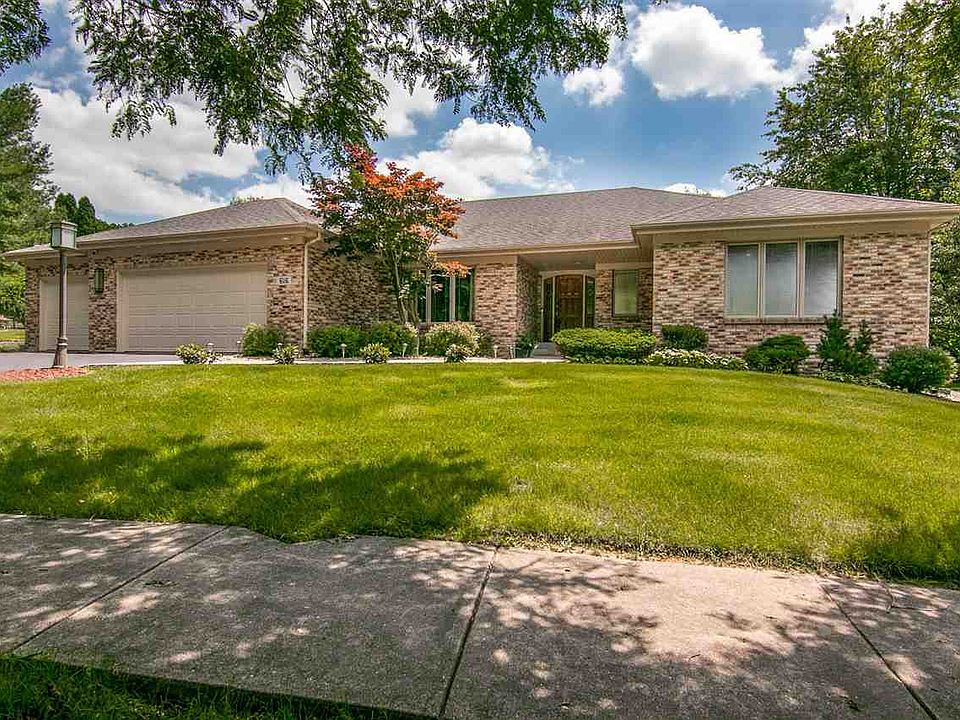 1st image of 616 Regents Ct