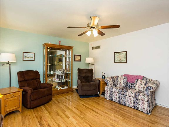 5th image of 6342 Orangewood Trl
