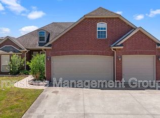 10204 E 101st St N, Owasso, OK 74055