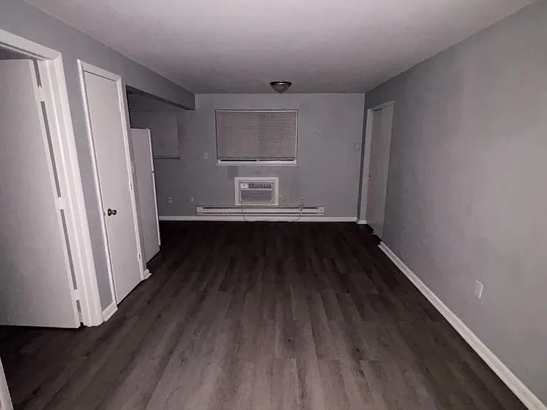 Unit Photo