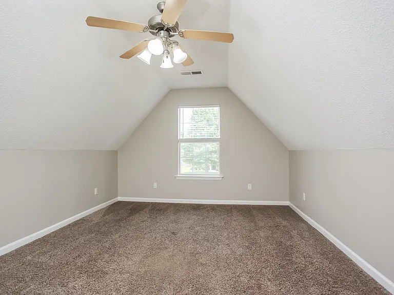 6379 Sandbourne E — Photo 13