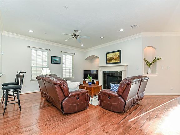 4th image of 1239 Sopris Dr