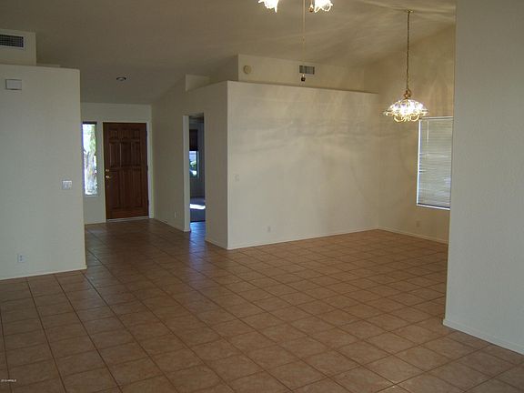 4th image of 19421 N 83rd Dr