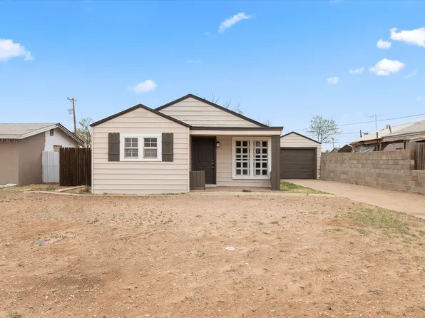 204 Avenue L, Levelland, TX 79336
