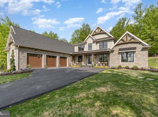 2782 Patton Rd, Harrisburg, PA 17112