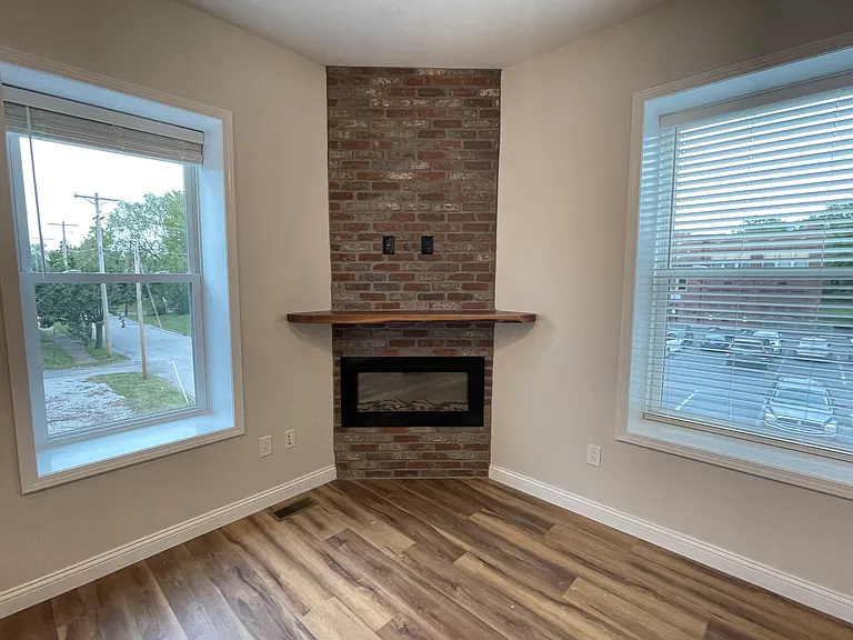 401 Walnut St #6 — Photo 12