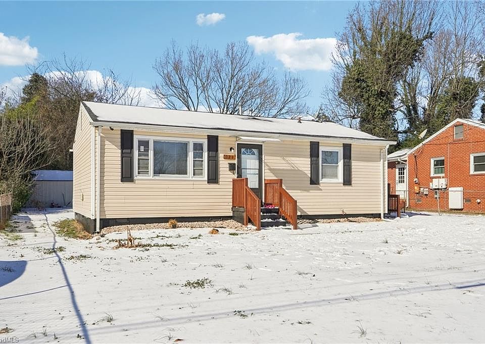 1st image of 922 Llano Pl