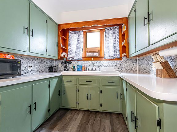 4th image of 80 Webster Street