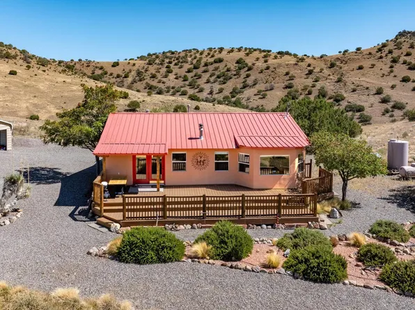 112 Wilson Rd, Faywood, NM 88041