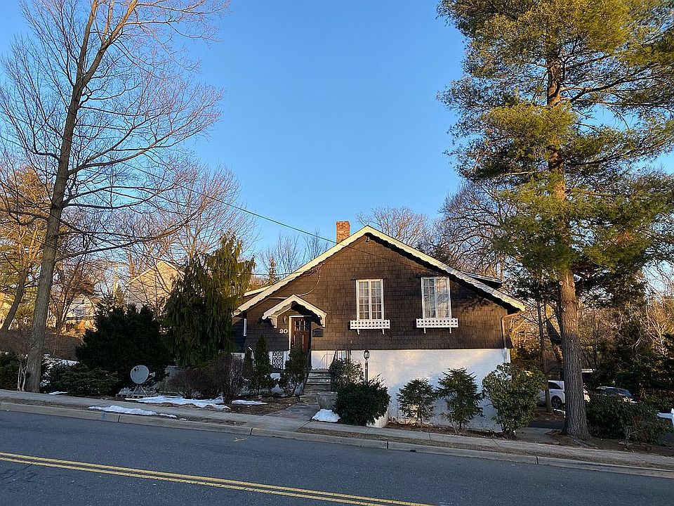 1st image of 90 Vreeland Ave