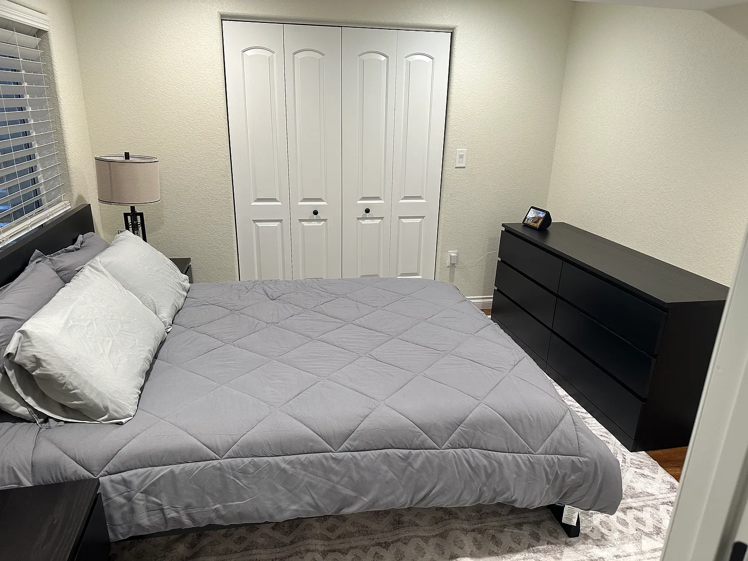 4 bed, 3121 sqft, $1,200 — Photo 1