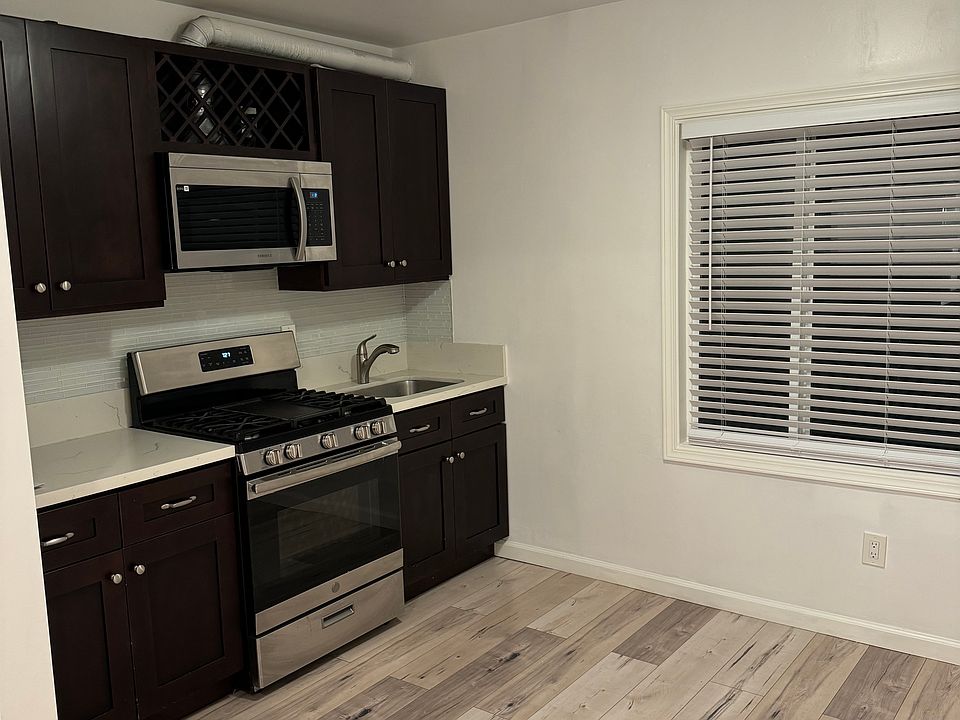 1st image of 5953 Dunrobin Ave #A