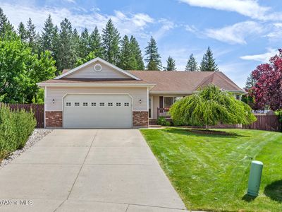 9055 N Drawbridge Ct, Hayden Lake, ID, 83835