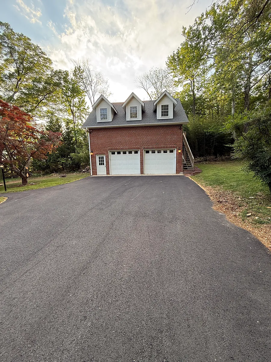 Building Photo - 801 Northside Dr