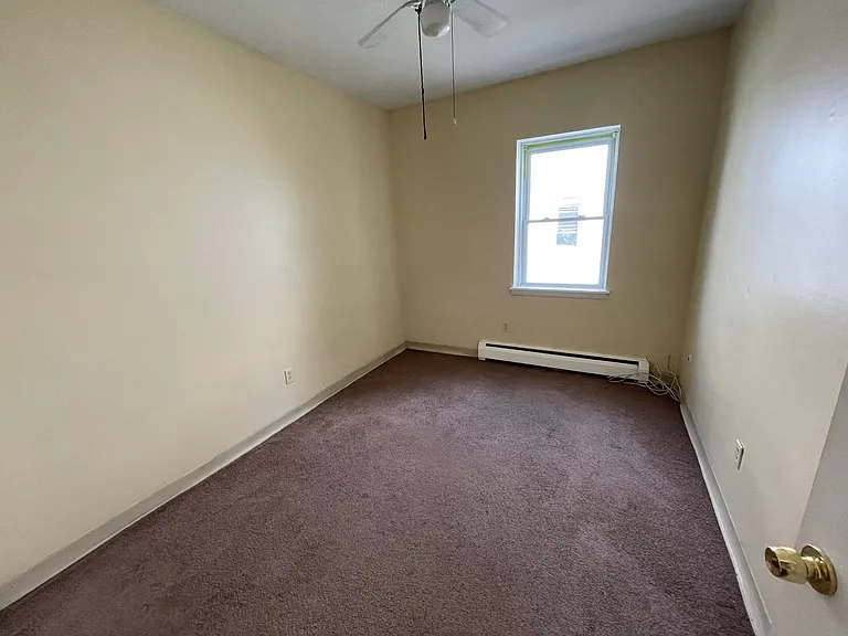 520 Morris St #6 — Photo 9