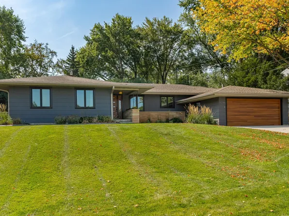 1744 7th St SW, Rochester, MN 55902