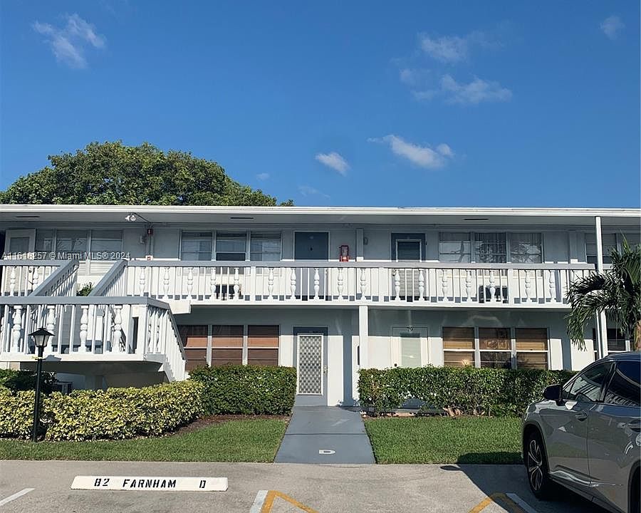 1st image of 89 Farnham Cres #89-D