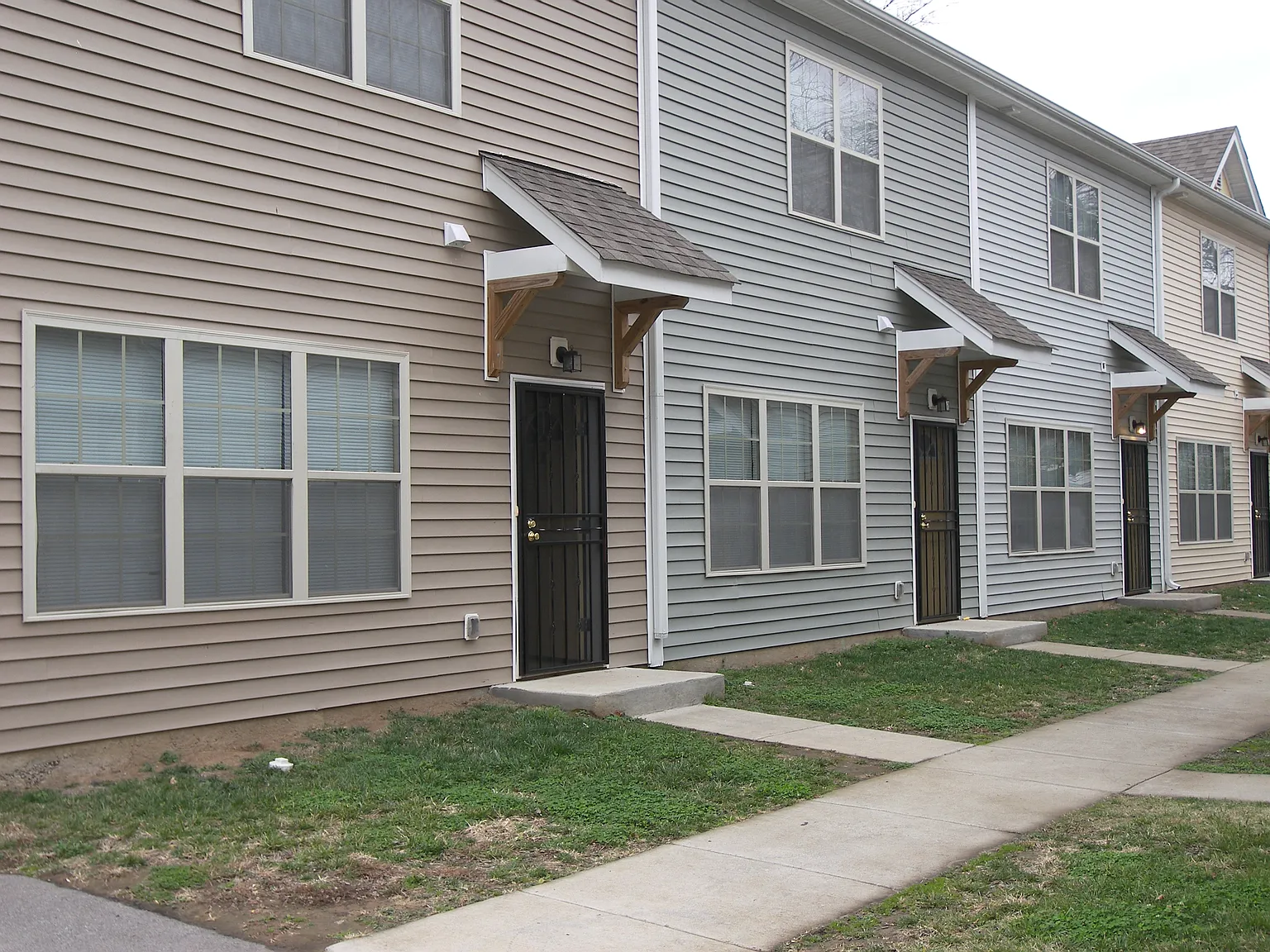 North Nashville Side of Town — Photo 1