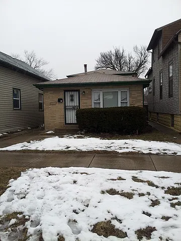 316 W 116th St photo 1