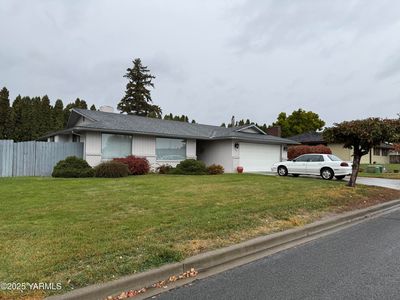 1208 S 39th Ave, Yakima, WA, 98902