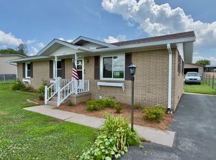 925 Old McMinnville Rd, Woodbury, TN 37190