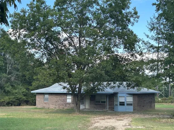 1930 Slim Rd, Valliant, OK 74764