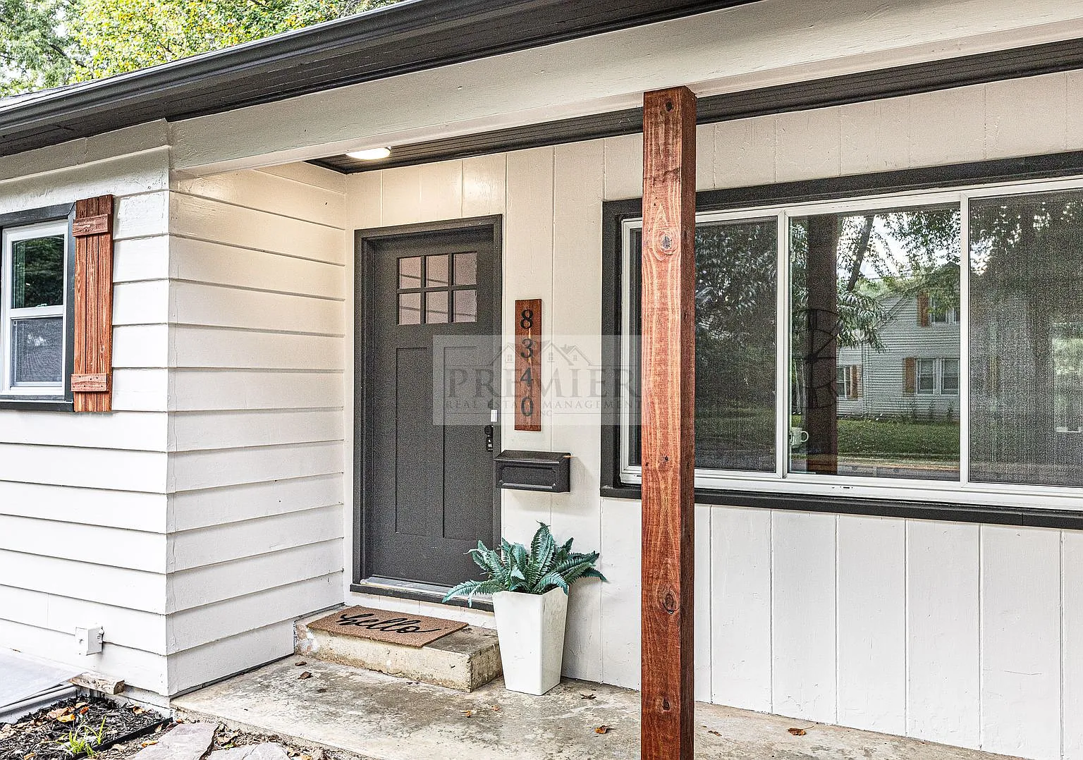 4 bedroom/ 3 bath-Beautiful Rehabbed home for rent - - Rent $3200 - 8340 Riggs Overland Park KS 6... — Photo 2