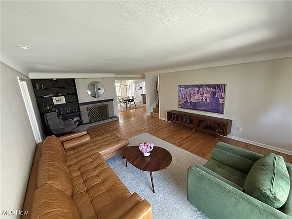 5th image of 18969 Colahan Dr