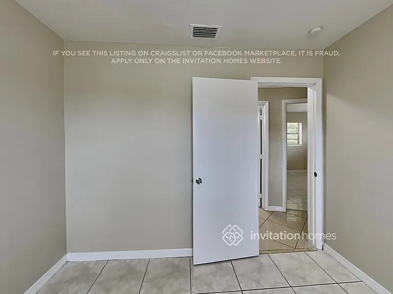 1261 NW 202nd St — Photo 12