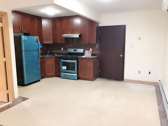 5th image of 108-17 37th Ave