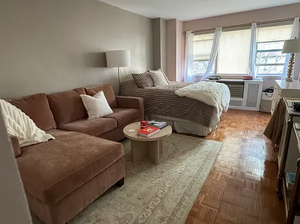 245 E 35th St APT 7J, New York, NY 10016