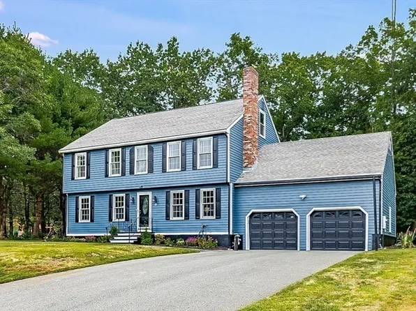 85 Briarwood Rd, Tewksbury, MA 01876