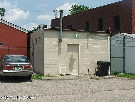 2nd image of 1116 W Ashland Ave