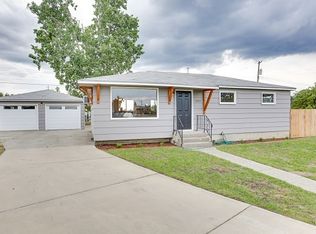 1227 W Rosewood Ct, Spokane, WA 99208