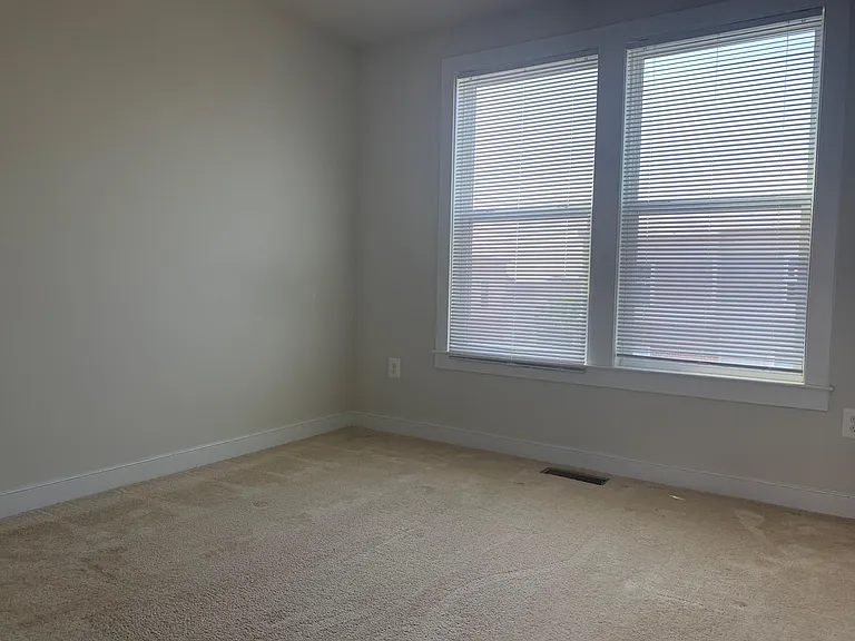 Fourth-floor bedroom