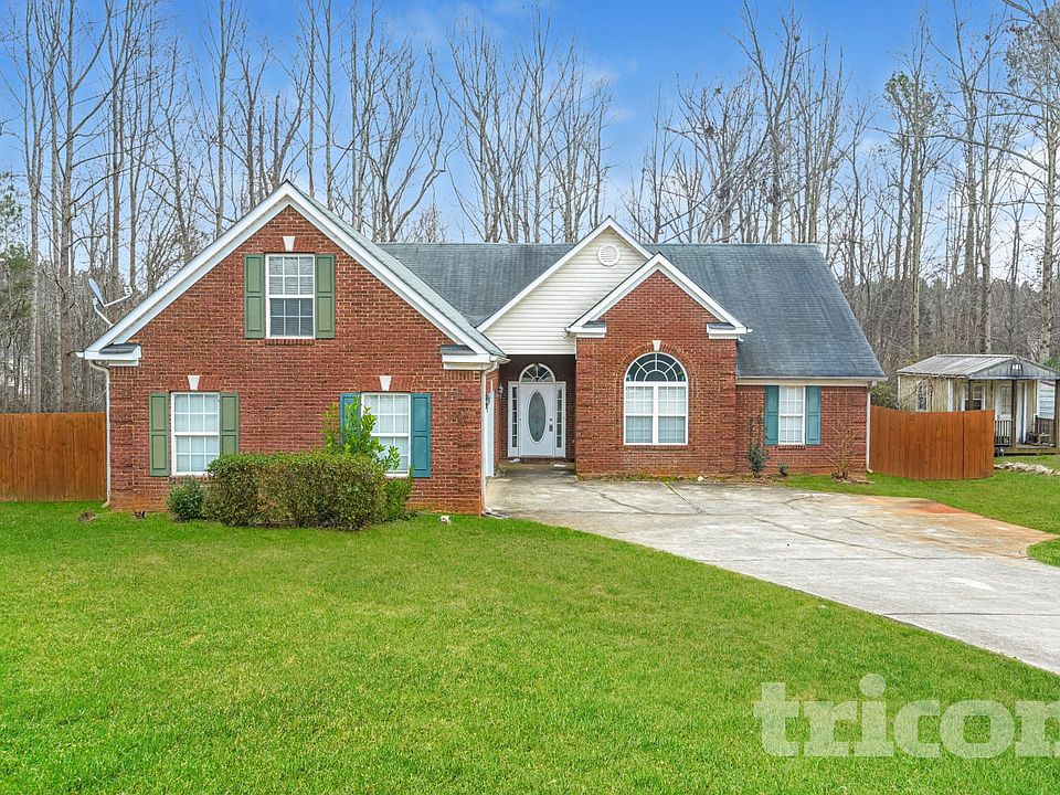 1st image of 200 Pebble Brooke Ct