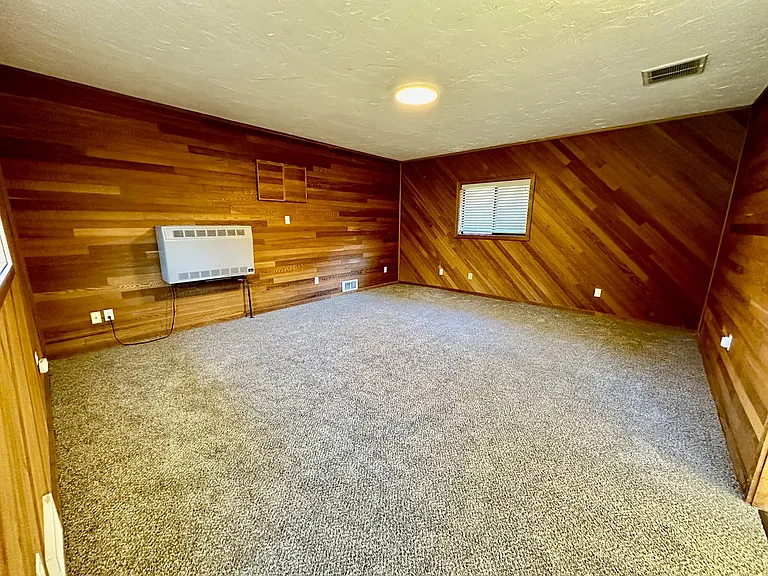 1204 N Brooklane St — Photo 4