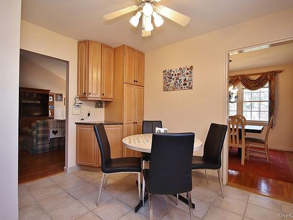 4th image of 47 Fuller Road