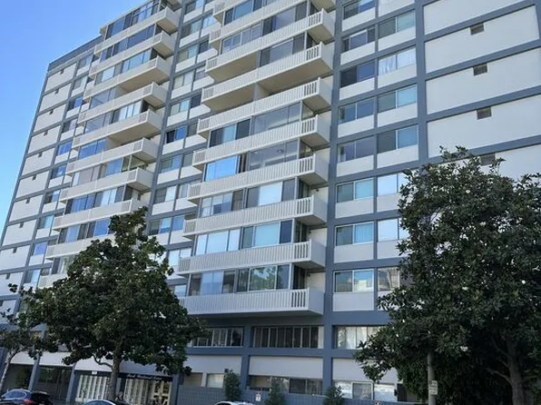 969 Hilgard Ave APT 910, Los Angeles, CA 90024