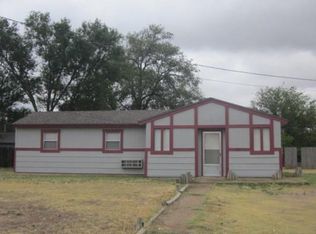 213 W 11th St, Plainview, TX 79072