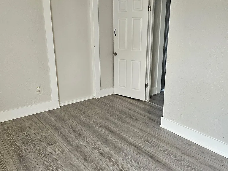 86 Pleasant St #2 — Photo 9