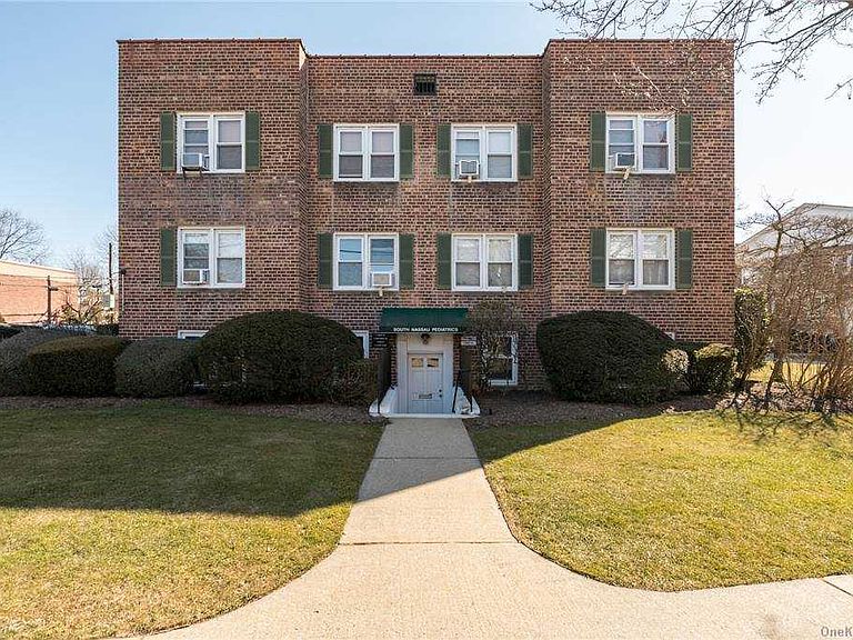 195 N Village Ave Rockville Centre, NY, 11570 Apartments for Rent