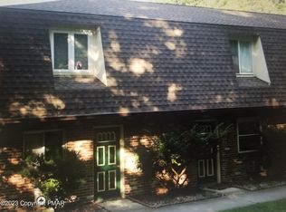 1143 Mutton Hollow Rd, Stroudsburg, PA 18360