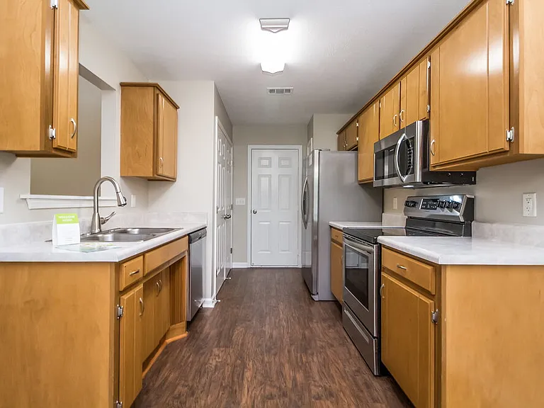 403 Wildlife Ct — Photo 8