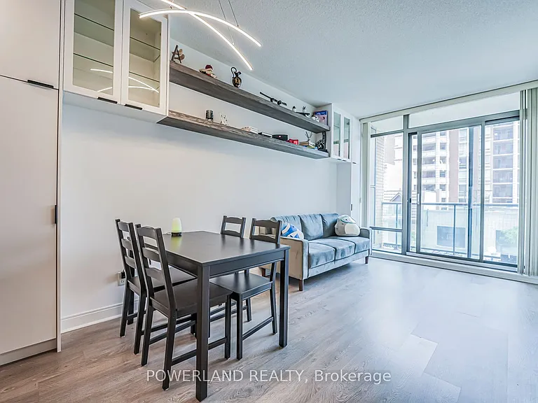 18 Yorkville Ave #317 — Photo 20