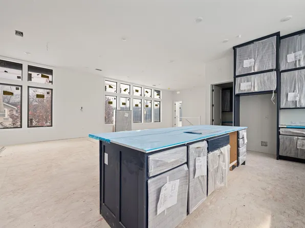 1408 W 9th St #801, Austin, TX 78703