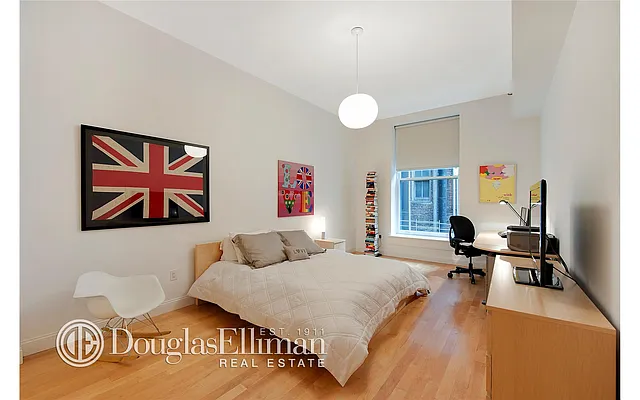 Rented by Douglas Elliman | media 20