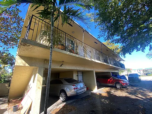 2800 W Sunrise Blvd #2 Photo 1 2800 W Sunrise Blvd #2 Photo 1