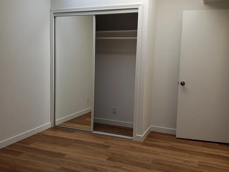 8418 Loyola Blvd — Photo 26