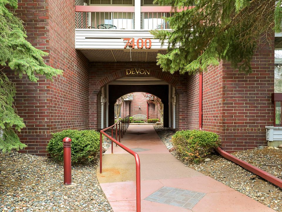1st image of 7400 Edinborough Way APT 5208